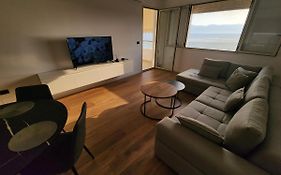 Cloud 10 Apartment