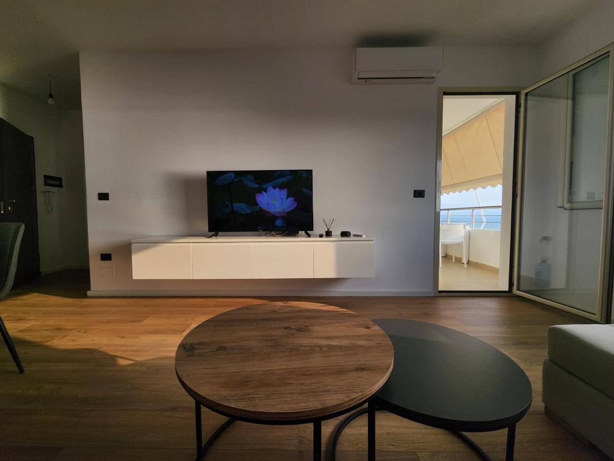 Cloud 10 Apartment Wlora Zewnętrze zdjęcie